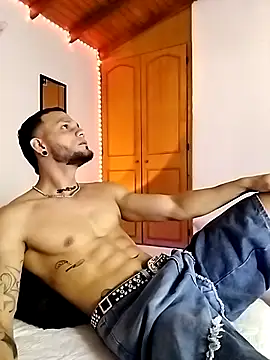 morenosiam online show from 11/23/25, 01:59