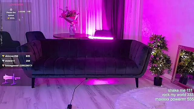 CutiePie69   online show from 04/21/26, 01:42