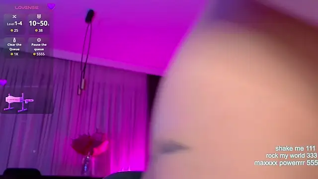 CutiePie69   online show from 06/02/26, 07:25