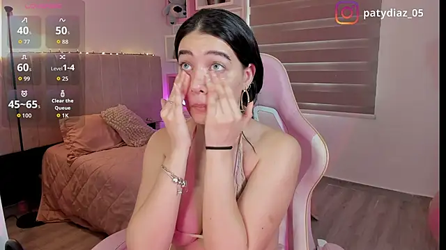 MiiaParker6972 online show from 02/26/26, 07:14