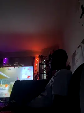 Snapshot of YODAPESOS chatting on 10/15/25, 10:51 YODAPESOS online show from 10/15/25, 10:51