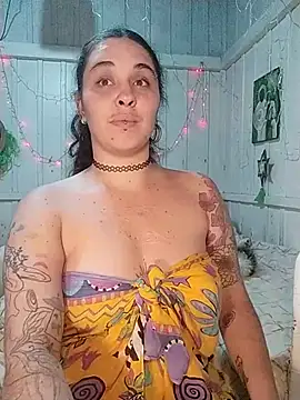 Snapshot of Fellyna chatting on 09/19/25, 03:10 Fellyna online show from 09/19/25, 03:10