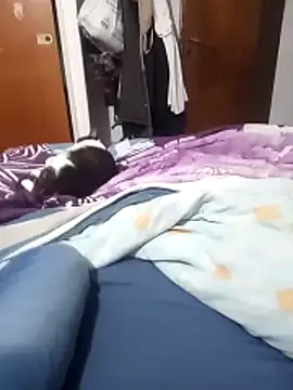 omeriz online show from 10/22/25, 01:49