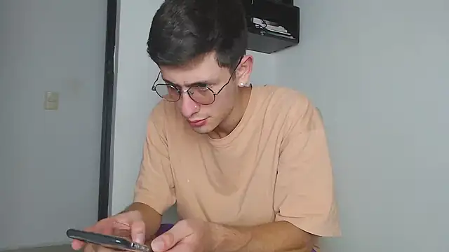 Andy collins   online show from 01/06/26, 10:14