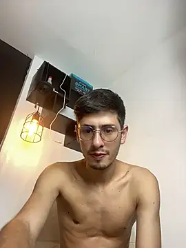 Andy collins   online show from 04/12/26, 05:44