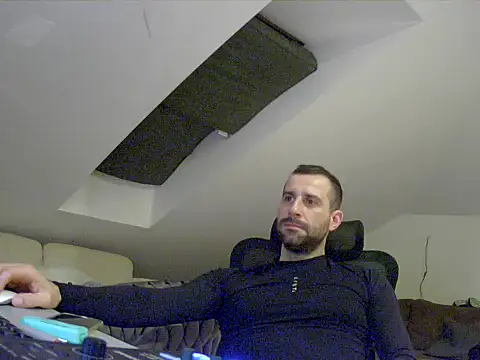 gryzoon online show from 11/01/25, 07:41