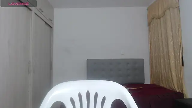 Snapshot of Anthonela_Queen chatting on 10/04/25, 12:12 Anthonela Queen online show from 10/04/25, 12:12