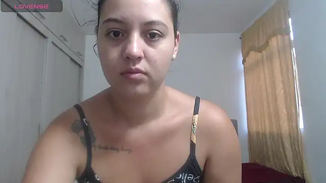 Snapshot of Anthonela_Queen chatting on 10/02/25, 11:57 Anthonela Queen online show from 10/02/25, 11:57