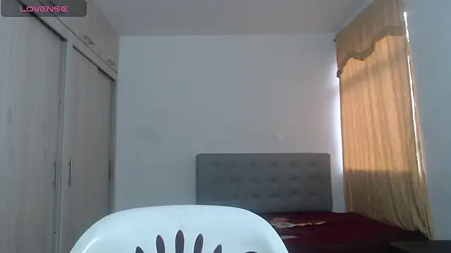 Snapshot of Anthonela_Queen chatting on 09/17/25, 10:01 Anthonela Queen online show from 09/17/25, 10:01