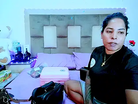 indiantopaz694u online show from 06/02/26, 06:13