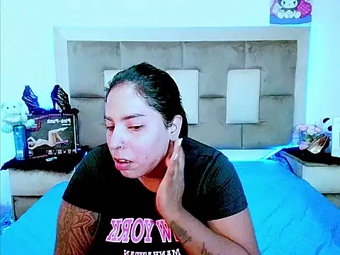 indiantopaz694u online show from 02/06/26, 05:03