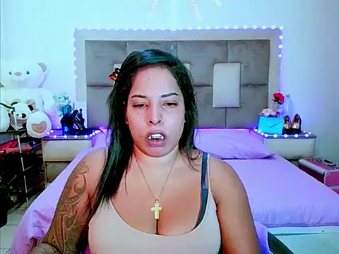 indiantopaz694u online show from 04/30/26, 04:30