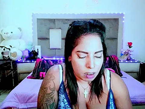 Snapshot of indiantopaz694u chatting on 06/29/26, 10:48 indiantopaz694u online show from 06/29/26, 10:48