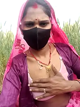 Chhavi Chadha online show from 02/23/26, 10:49