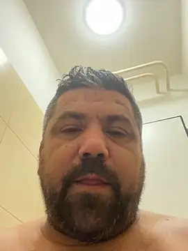 Snapshot of Alexander18edd chatting on 10/22/25, 11:31 Alexander18edd online show from 10/22/25, 11:31