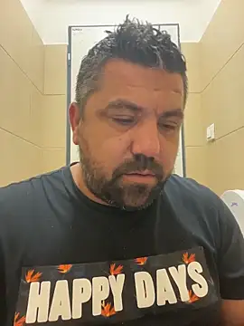 Snapshot of Alexander18edd chatting on 11/18/25, 11:57 Alexander18edd online show from 11/18/25, 11:57