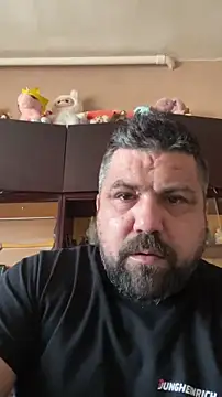 Snapshot of Alexander18edd chatting on 02/20/26, 01:13 Alexander18edd online show from 02/20/26, 01:13