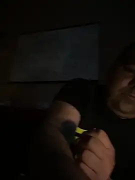 Snapshot of Alexander18edd chatting on 09/15/25, 04:35 Alexander18edd online show from 09/15/25, 04:35