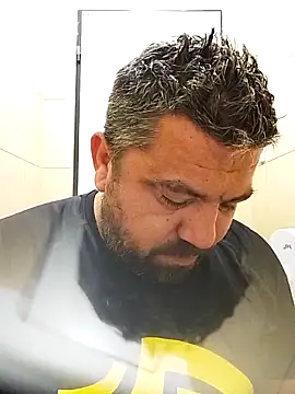 Snapshot of Alexander18edd chatting on 10/07/25, 10:38 Alexander18edd online show from 10/07/25, 10:38