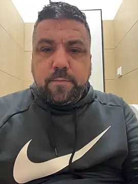 Snapshot of Alexander18edd chatting on 02/10/26, 06:34 Alexander18edd online show from 02/10/26, 06:34