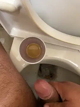 Snapshot of Alexander18edd chatting on 11/07/25, 12:10 Alexander18edd online show from 11/07/25, 12:10