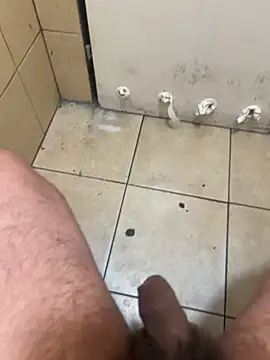 Snapshot of Alexander18edd chatting on 02/12/26, 09:31 Alexander18edd online show from 02/12/26, 09:31