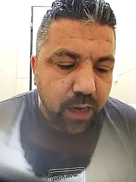 Snapshot of Alexander18edd chatting on 10/11/25, 08:15 Alexander18edd online show from 10/11/25, 08:15