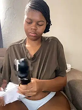  DollFace  online show from 11/27/25, 05:52