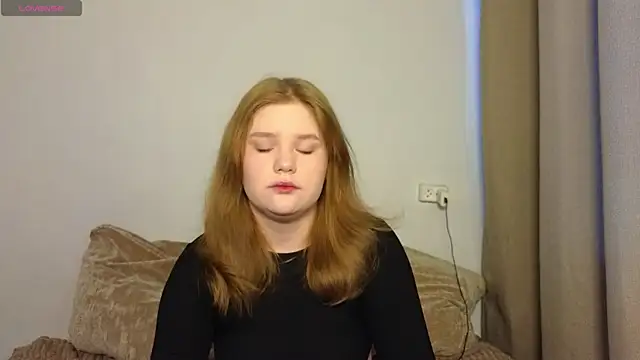 LaseyMoon online show from 02/22/26, 04:48