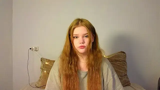 LaseyMoon online show from 02/06/26, 07:59