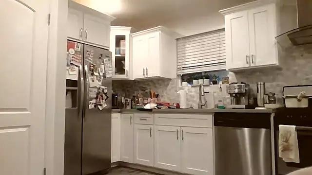 princesskimamii online show from 11/21/25, 05:28