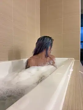 princesskimamii online show from 11/07/25, 01:10