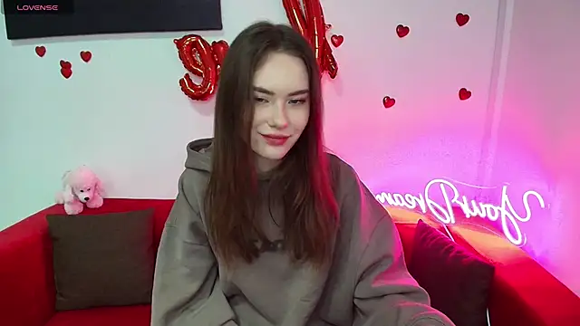 Snapshot of ElenaOconar chatting on 03/11/25, 06:41 ElenaOconar online show from 03/11/25, 06:41