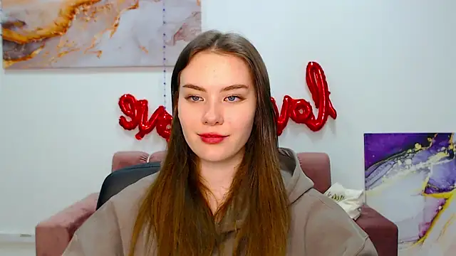 Snapshot of ElenaOconar chatting on 03/18/25, 12:39 ElenaOconar online show from 03/18/25, 12:39
