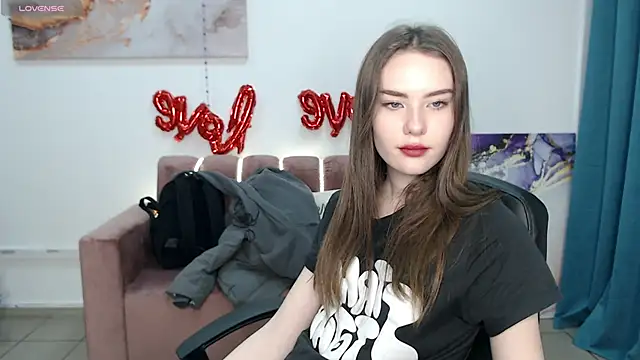 Snapshot of ElenaOconar chatting on 02/25/25, 03:42 ElenaOconar online show from 02/25/25, 03:42