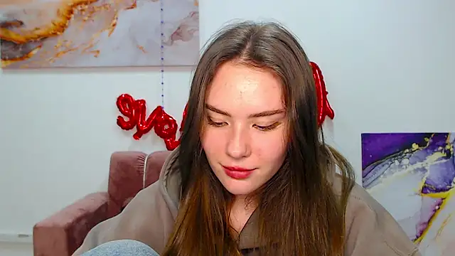 Snapshot of ElenaOconar chatting on 03/18/25, 03:44 ElenaOconar online show from 03/18/25, 03:44