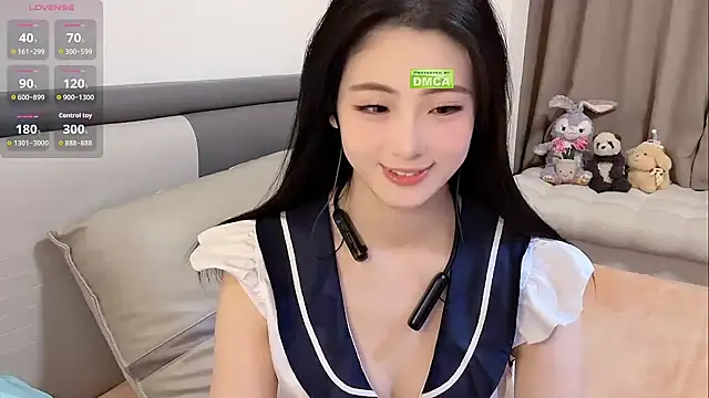 xiaolanlan3344 online show from 01/12/26, 03:19