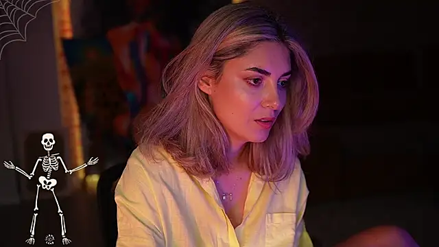  Allie  online show from 10/26/25, 05:52