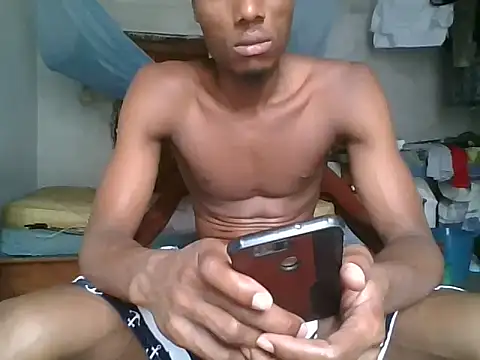 boodjona2 online show from 10/30/25, 11:08