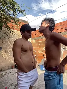 twinks 28 online show from 03/04/26, 01:19