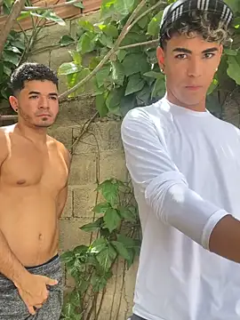 twinks 28 online show from 09/26/25, 04:25