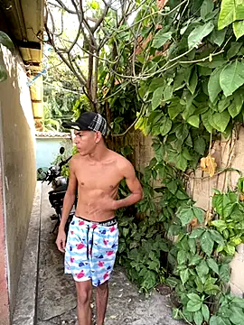 twinks 28 online show from 12/16/25, 07:18