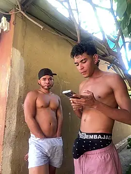 twinks 28 online show from 05/14/26, 12:13