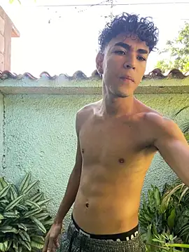 twinks 28 online show from 03/10/26, 12:31