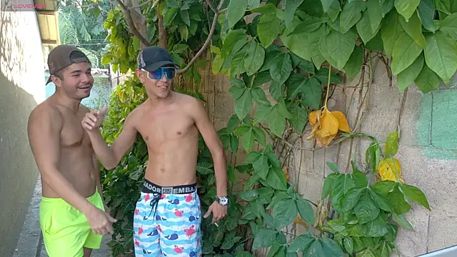 twinks 28 online show from 12/15/25, 06:25