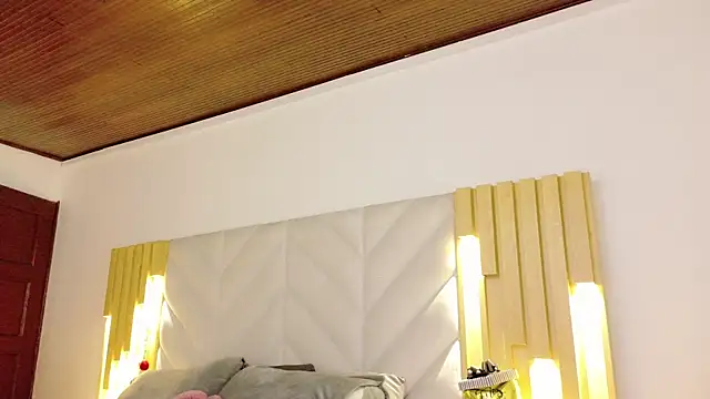 Anaise latif online show from 03/09/26, 11:36