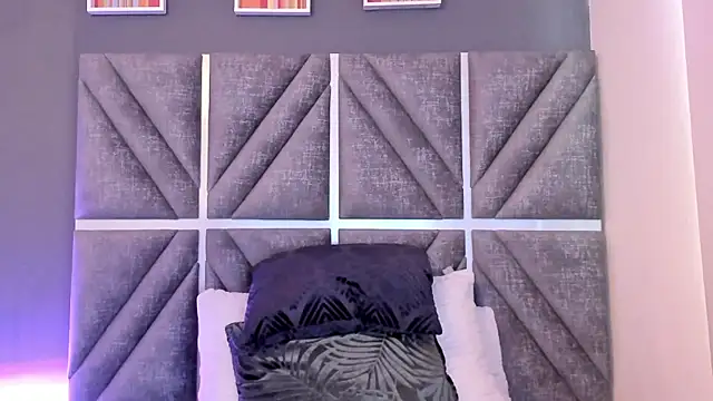 Anaise latif online show from 03/13/25, 01:50