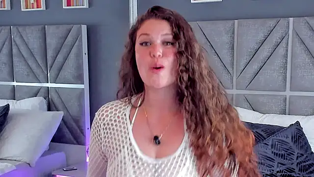 Anaise latif online show from 03/21/25, 05:56