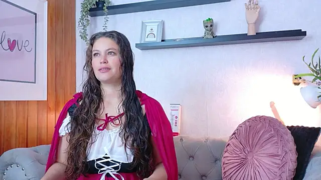 Anaise latif online show from 10/25/25, 11:42