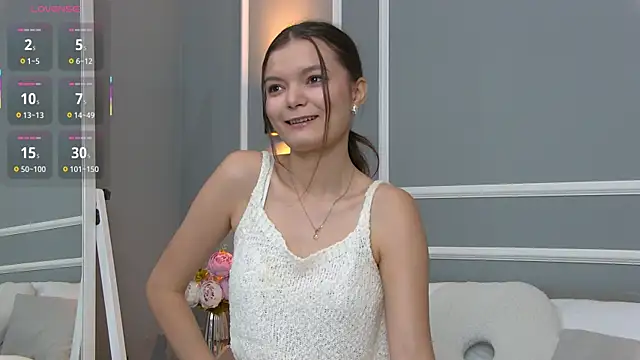 AsterQuinn online show from 09/24/25, 03:29